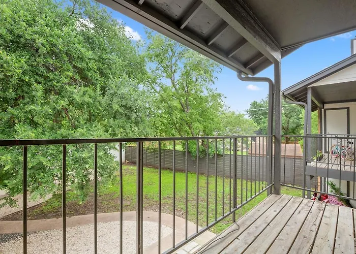 Modern - 1br -near Austin - King Bed Round Rock